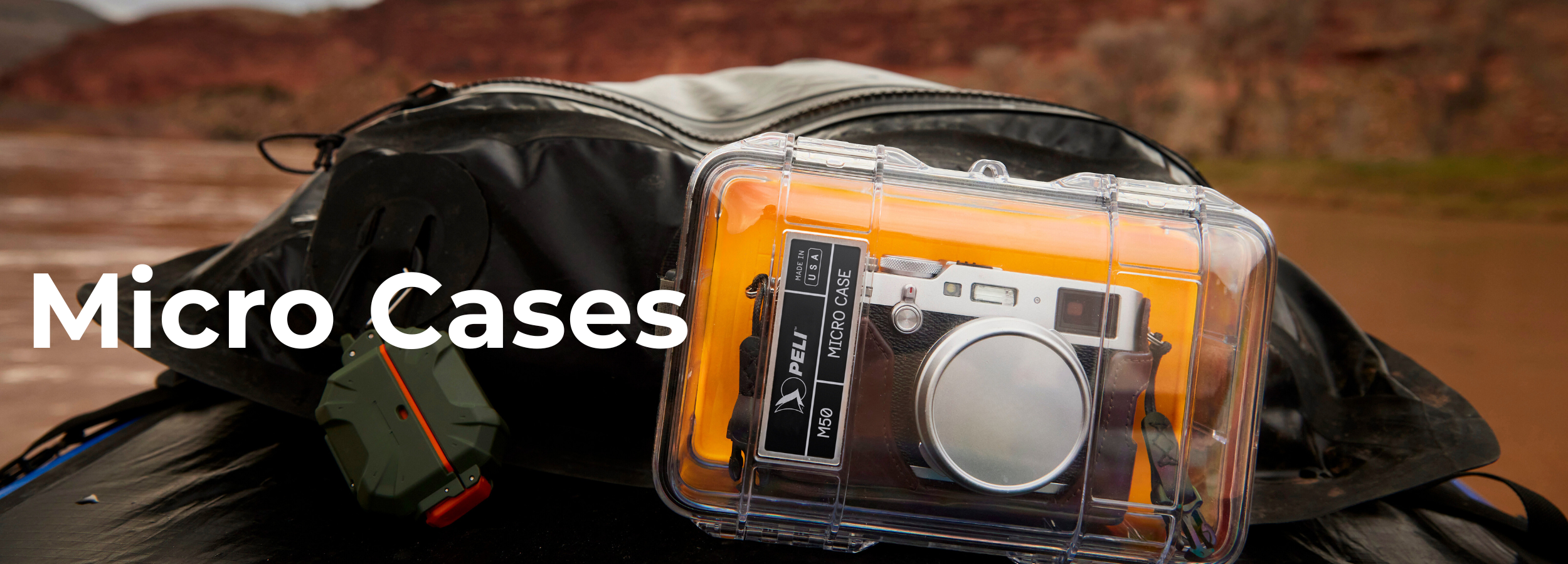 Les Peli Micro Cases sont des petites merveilles lorsqu'il s'agit de ranger et de transporter des objets sensibles en toute sécurité. Ces contenants compacts mais robustes sont étanches à l'eau, à la poussière et aux chocs, tout en offrant suffisamment de place pour vos petits objets précieux. Que vous souhaitiez protéger vos appareils électroniques, vos clés, vos bijoux ou tout autre objet fragile, les Peli Micro Cases sont le choix idéal. Petites, mais puissantes.