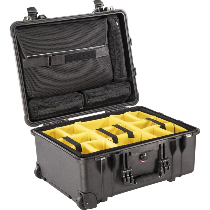 Peli Case 1560 Trolley Studio Case, black