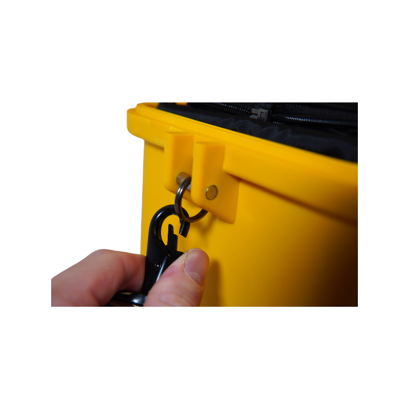 Peli Case 1430 Top Loader with divider system, yellow