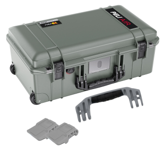 Peli Air 1535, Desert Sage mit silbernem Griff und Verschlüssen