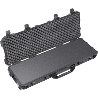 Peli Case 1720 z pianką, czarny