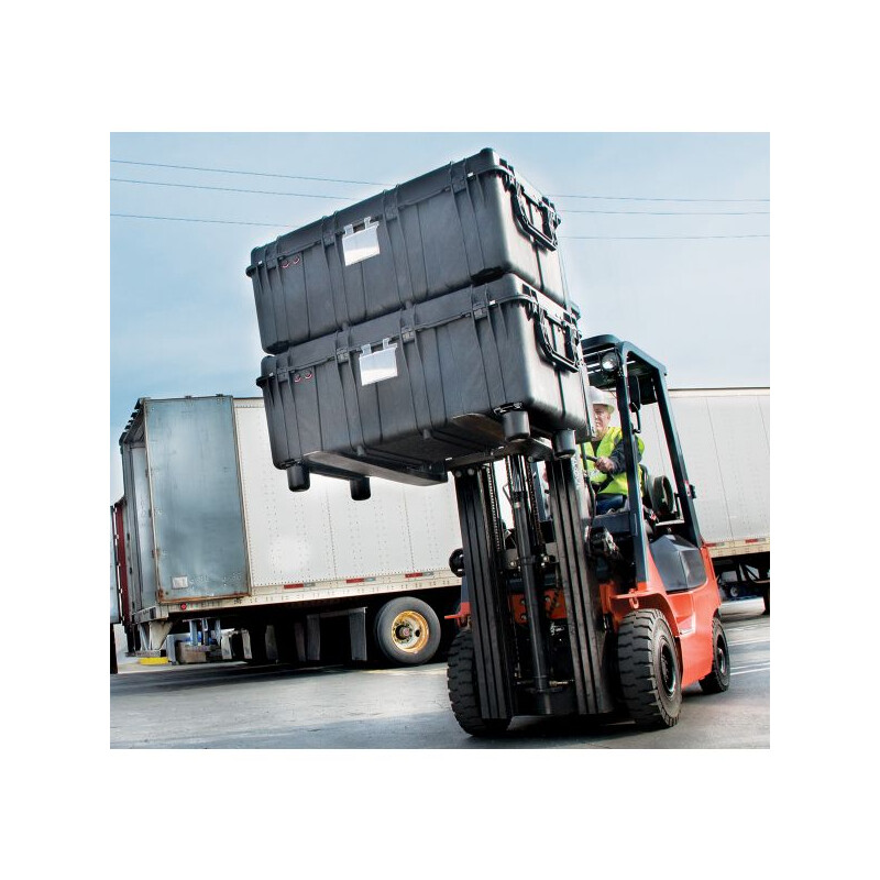 Peli Case 0550 mit Schaum, schwarz