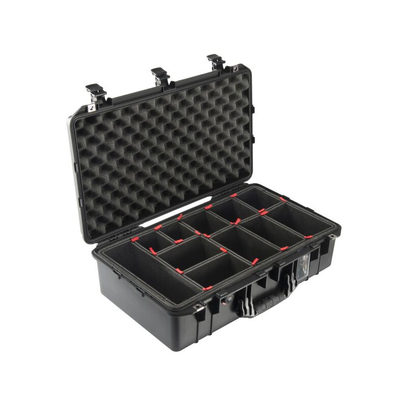 Peli Air 1555 z systemem TrekPak, czarny