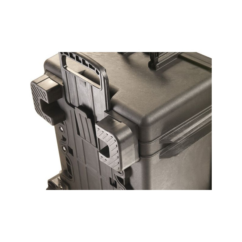 Peli Case 1620M con espuma, negra